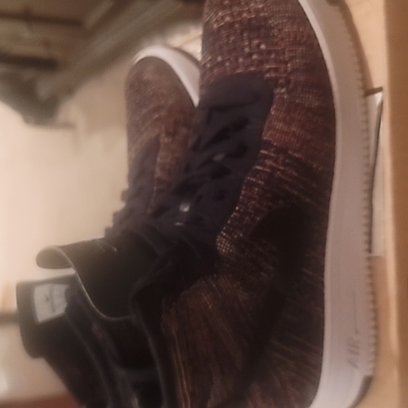 1 pair of Men Nike Air Force Mid - Picture 4 of 5